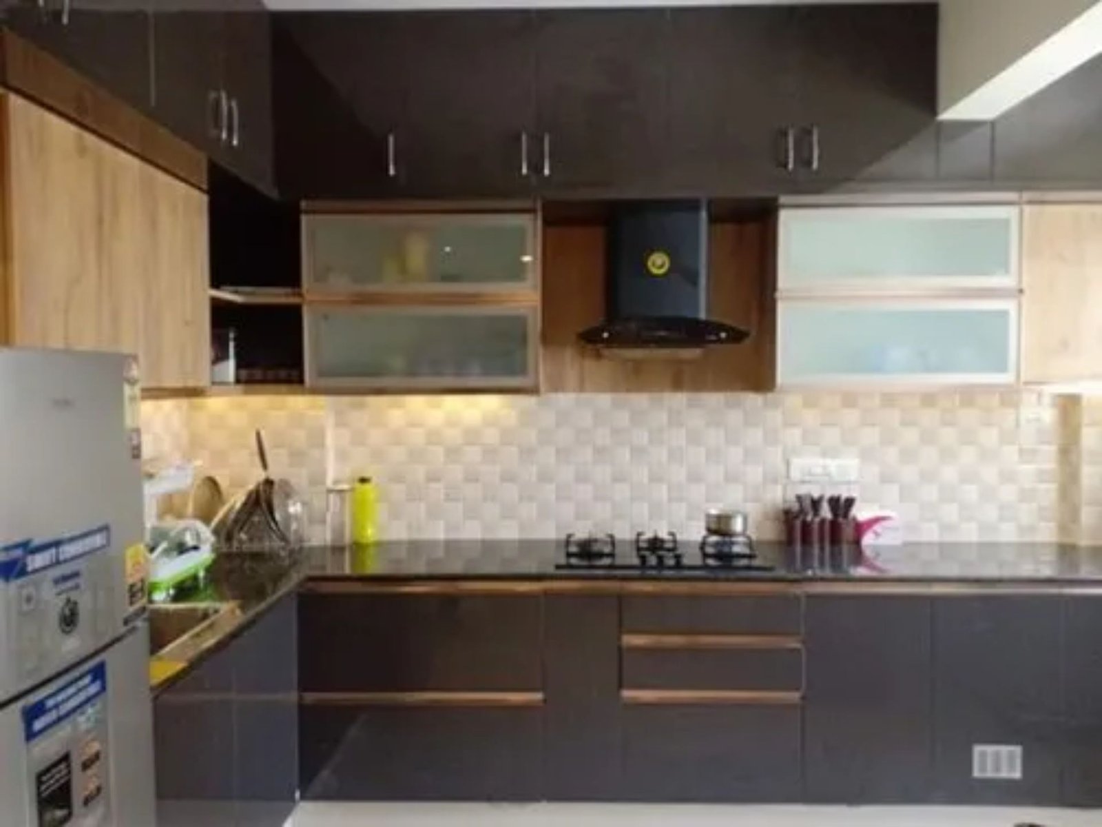 Modern kitchen design in Tirunelveli